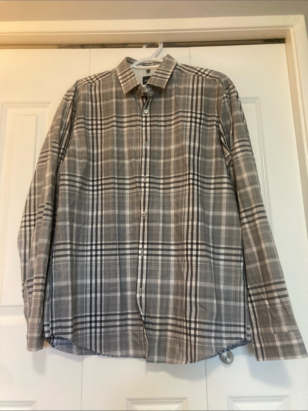 Hugo Boss Men's Plaid Lightweight Shirt Jacket in Gray and White